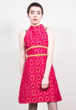 VINTAGE 60'S HOT PINK & GOLD SLEEVELESS MINI SHIFT DRESS