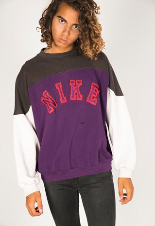 VINTAGE 90S USA SWEATSHIRT / R360