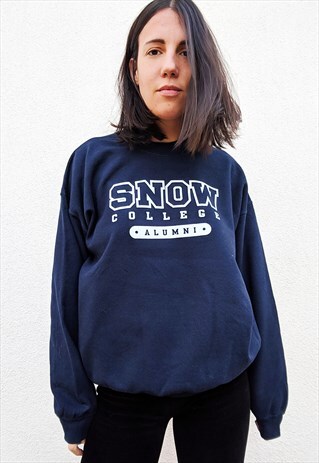 VINTAGE SNOW COLLEGE SWEATSHIRT
