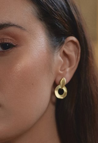 OPEN CIRCLE ROUND STUD EARRINGS IN 18K GOLD BOHO MINIMAL