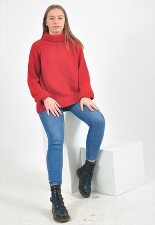 VINTAGE KNITWEAR TURTLE NECK JUMPER IN RED