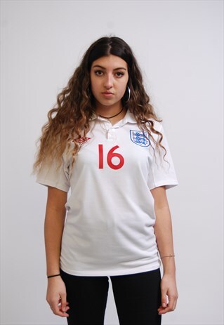 VINTAGE UMBRO ENGLAND FOOTBALL SHIRT