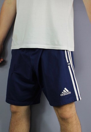 VINTAGE ADIDAS SHORTS IN NAVY BLUE WITH POCKETS, EMBROIDERED