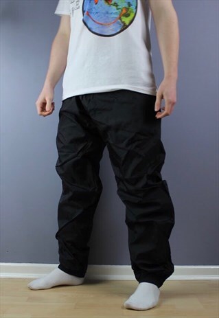 VINTAGE REEBOK JOGGERS IN BLACK WITH EMBROIDERED LOGO