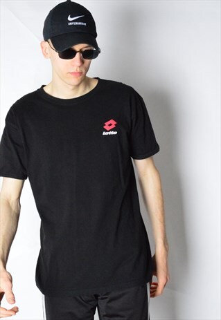 VINTAGE 90S BLACK MINIMALIST LOTTO T-SHIRT
