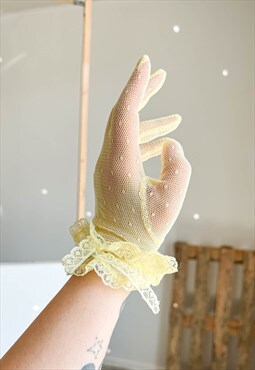 Vintage 60s Sheer Frill Edge Pastel Yellow Gloves XS/S