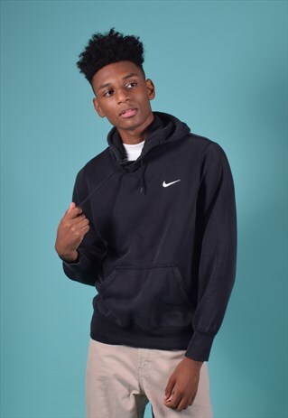 VINTAGE NIKE BLACK HOODIE