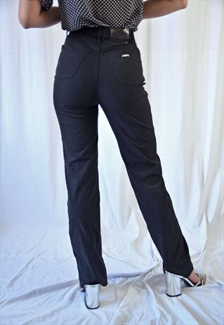 black fitted pants