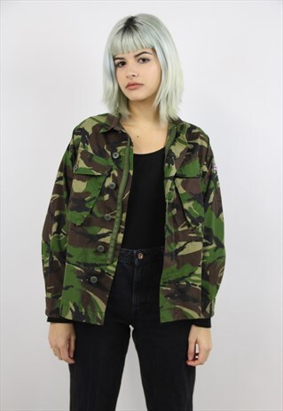 VINTAGE 90S CAMO JACKET
