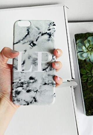MINIMAL STYLE MARBLE PHONE CASE WITH WHITE MONOGRAMMING