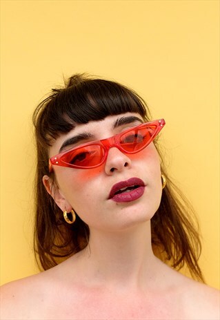 RED VINTAGE STYLE GLASSES WITH RED LENSES