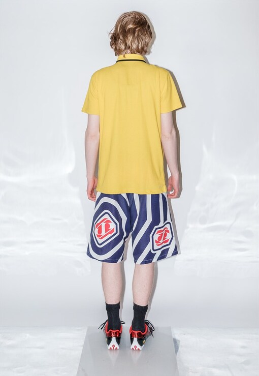 garment image