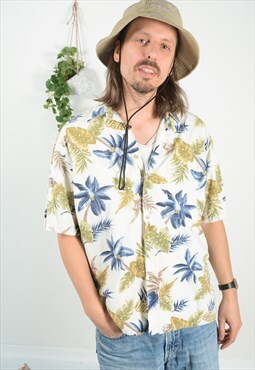 Vintage Hawaiian 90s Floral Pattern Shirt