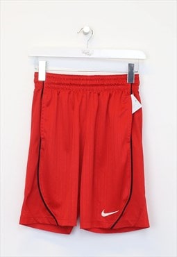 Vintage Nike shorts in red. Best fits S