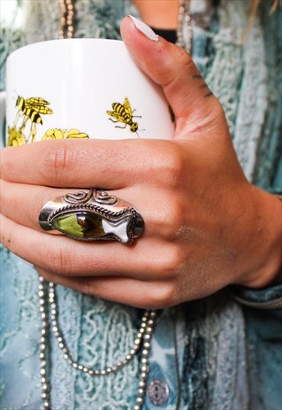 ADJUSTABLE GREEN FISH BOHO GLASS RING