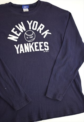 VINTAGE 90S REEBOK NAVY NEW YORK YANKEES WAFFLE SWEATSHIRT