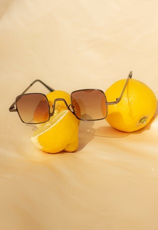 BLACK SQUARE WIRE FRAME WITH BROWN TINT SUNGLASSES