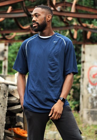 RETRO / 90'S / NIKE / T-SHIRT