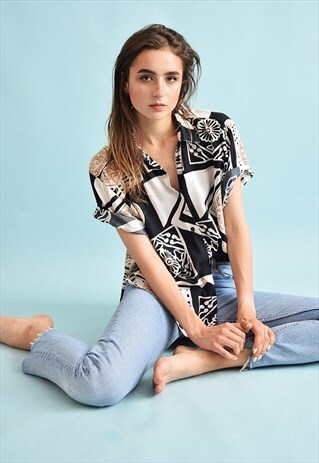 90'S RETRO FESTIVAL ABSTRACT PRINT OVERSIZED BLOUSE TOP