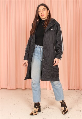 VINTAGE 90S NIKE LONG PADDED JACKET IN BLACK