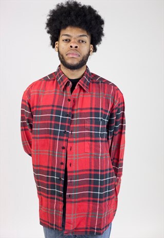 VINTAGE 90S RED/GREEN/BLACK FLANNEL SHIRT