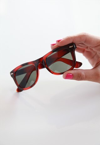 VINTAGE BROWN FRAME WITH GREEN LENSES