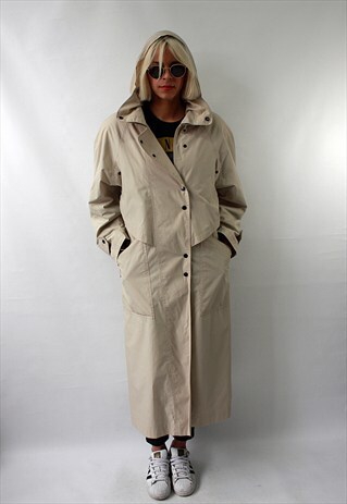 VINTAGE 80'S AMAZING COAT FASTENED WITH SNAPS WITH HOOD