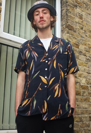 VINTAGE / 90'S / BLACK PATTERNED SHIRT