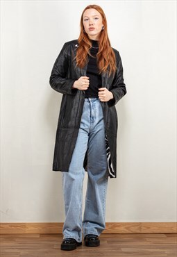 Vintage 80's Women Leather Coat in Black