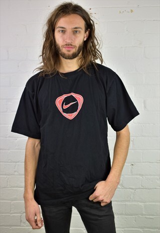 VINTAGE 90'S NIKE T-SHIRT
