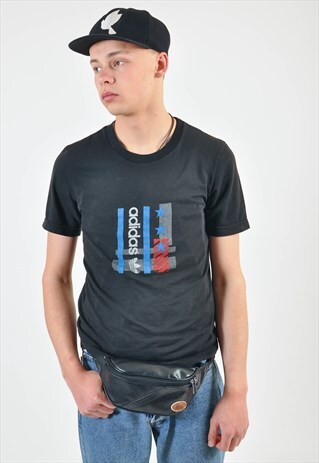 VINTAGE ADIDAS ROUND NECK GRAPHIC T-SHIRT