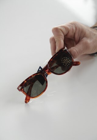VINTAGE OPTICON'S BROWN FRAME, GREEN LENSES. MADE IN GREECE
