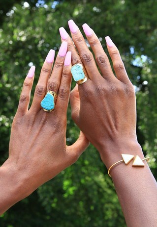 TURQUOISE STONE GOLD STATEMENT RING