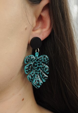 BLUE LEOPARD PRINT MONSTERA LEAF EARRINGS