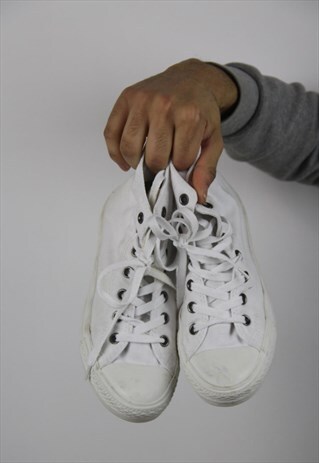 VINTAGE CONVERSE WHITE TRAINERS