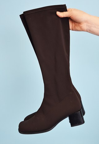 LOVELY 90'S RETRO MINIMALIST SCANDI SOCK BOOTS
