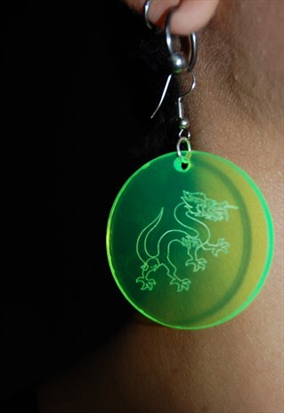 CIRCLES WITH DRAGONS,GREEN (BY,OLIVIA GALLUPOVA)