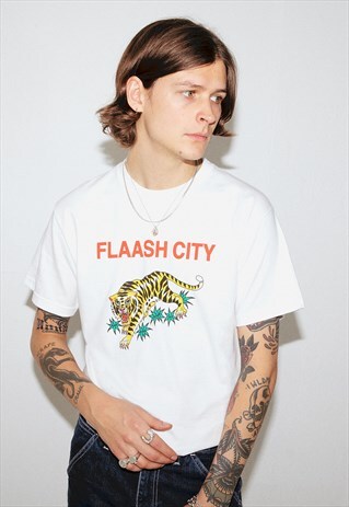 WHITE T-SHIRT WITH VINTAGE TIGERS PRINT