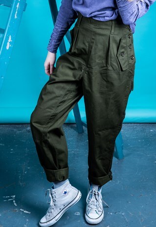 VINTAGE COMBAT TROUSERS IN KHAKI GREEN