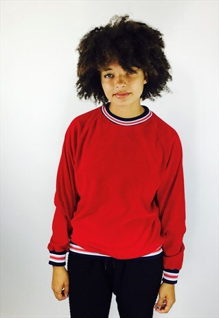VINTAGE RED VELVET SWEATSHIRT