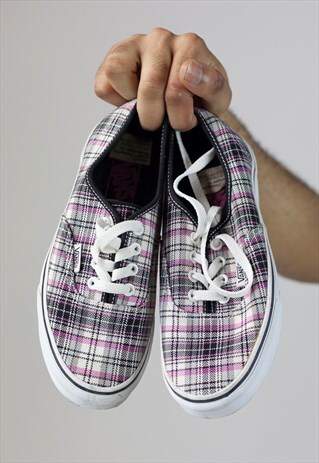 VINTAGE VANS CHECK PATTERNED TRAINERS