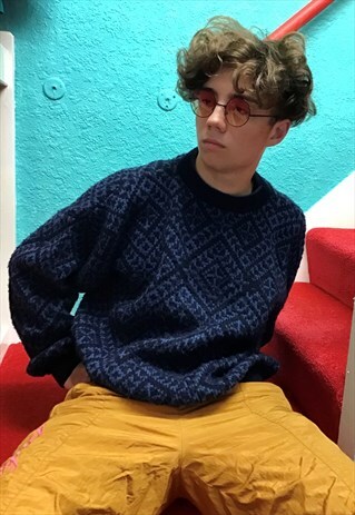 90S BLUE AND NAVY FISHERMAN STYLE HEAVY SWEATER