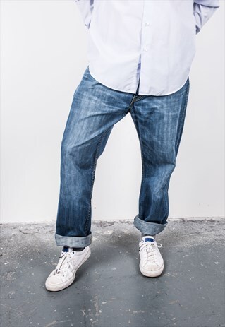 VINTAGE BLUE LEVI'S 752 JEANS
