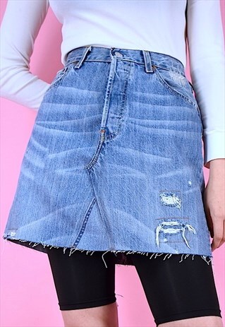 VINTAGE 90S LEVI'S DENIM MINI SKIRT BLUE