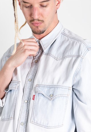 VINTAGE 80S LEVI'S DENIM SHIRT / S2185