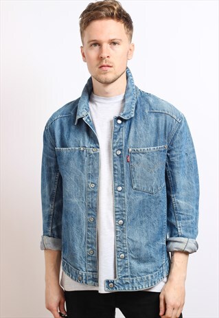 VINTAGE LEVI'S DENIM JACKET