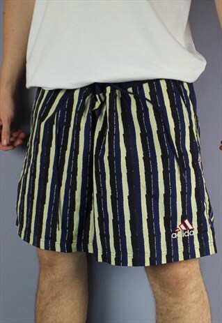 VINTAGE ADIDAS SHORTS IN NAVY STRIPES WITH POCKETS, EMBROIDE