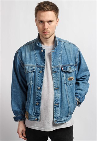 VINTAGE DENIM JACKET