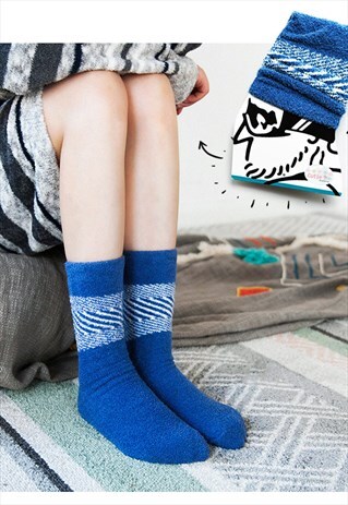 UNISEX FUZZY SOCKS