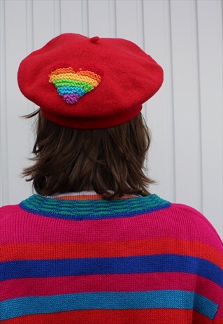 VINTAGE BRIGHT RED WOOL BERET WITH RAINBOW HEART
